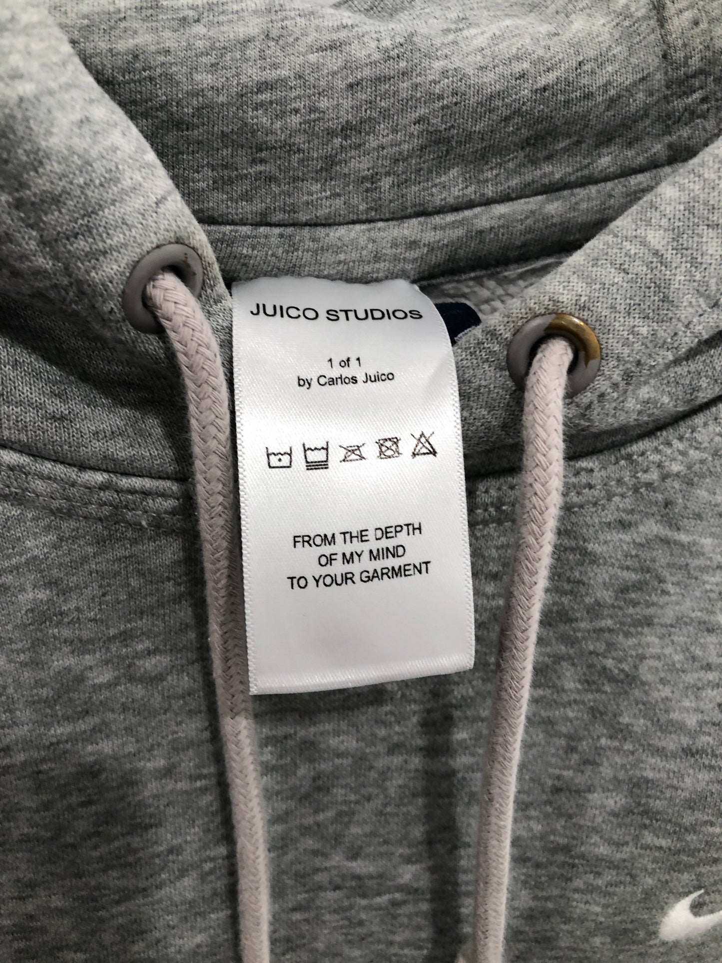 NIKE SHINOBI HOODIE (MEDIUM)
